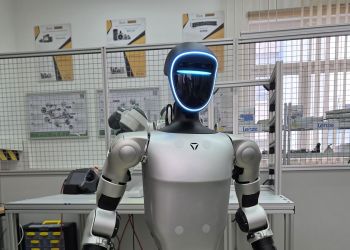 Politechnika Rzeszowska prezentuje robota humanoidalnego Alf 1. Nowe narzędzie do dydaktyki i badań