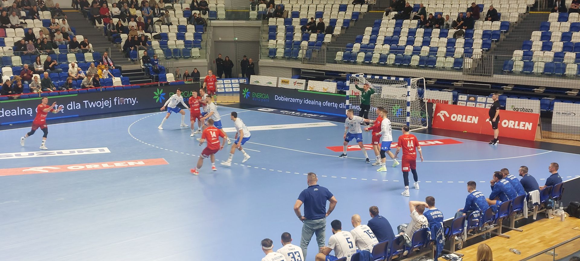 Cenna wygrana mielczan na pożegnanie roku z kibicami 4 - Polskie Radio Rzeszów Cenna wygrana mielczan na pożegnanie roku z kibicami - Polskie Radio Rzeszów