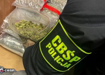 Narkotyki ukryte w szpuli z kablem. Przejęli je policjanci z CBŚP