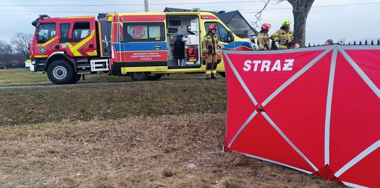 Śmiertelny wypadek w&nbsp;Odrzechowej. Motocyklista zginął po&nbsp;zderzeniu z&nbsp;samochodem