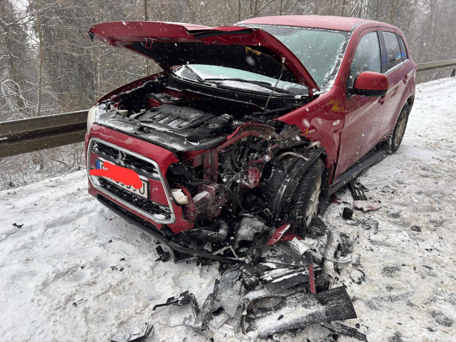 Groźny wypadek w Bieszczadach. Pięć osób rannych, wśród nich dzieci i kobieta w ciąży - Polskie Radio Rzeszów