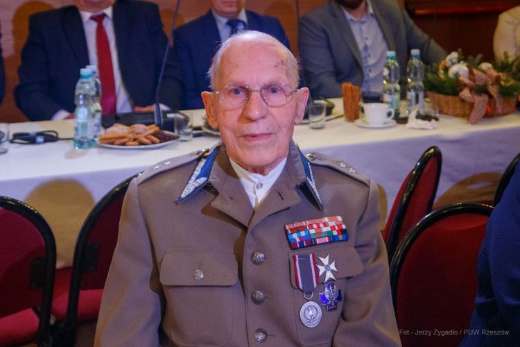 Porucznik Franciszek Batory honorowym obywatelem Kolbuszowej 1 - Polskie Radio Rzeszów Porucznik Franciszek Batory honorowym obywatelem Kolbuszowej