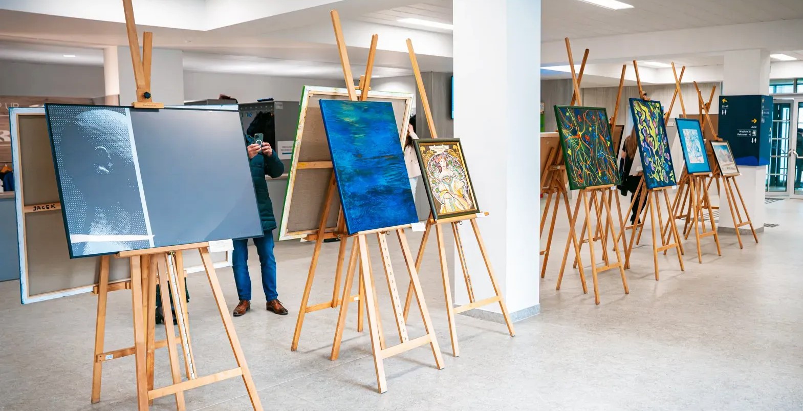 Prawie 22 tysiące złotych dla Hospicjum. Zakończyła się aukcja Kapeli Serc