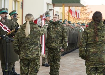 [ZDJĘCIA] Nowi funkcjonariusze Straży Granicznej w&nbsp;Przemyślu. 49 osób złożyło ślubowanie