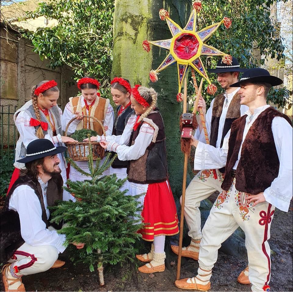 Zespół Pieśni i Tańca „Karolinka” z Londynu ambasadorem polskiej kultury - Polskie Radio Rzeszów