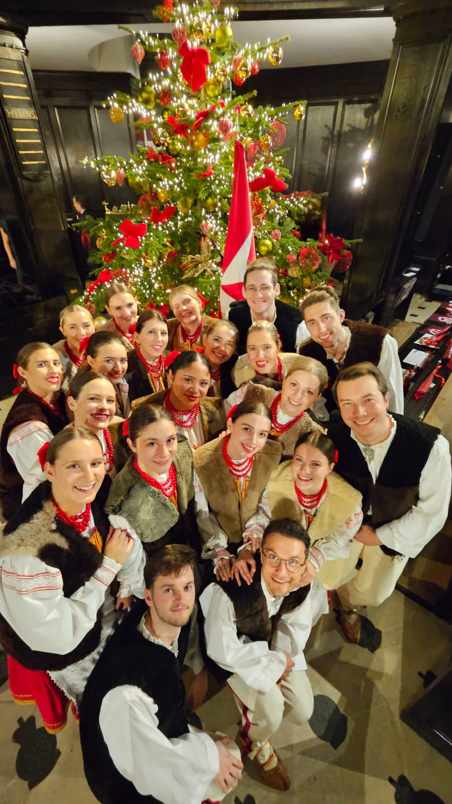 Zespół Pieśni i Tańca „Karolinka” z Londynu ambasadorem polskiej kultury - Polskie Radio Rzeszów