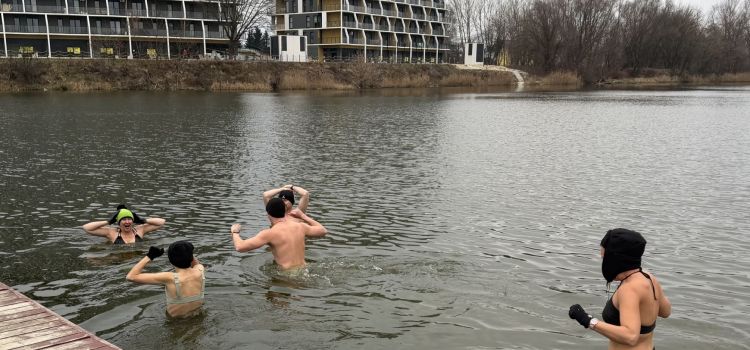 Temperatura poniżej zera. Morsowanie na&nbsp;Żwirowni