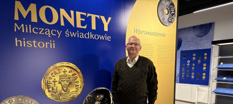 Numizmatyk W. Ogórek: monety opowiadają historie na&nbsp;wystawie w&nbsp;Muzeum COP