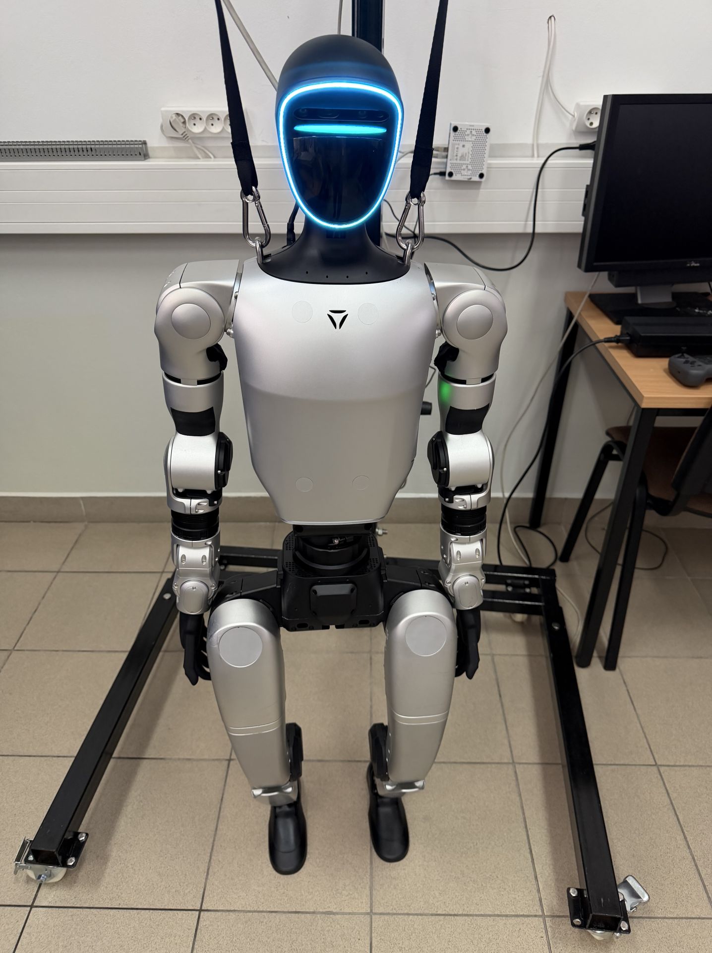 Laboratorium przyszłości – jak AI i roboty zmienią gospodarkę - Polskie Radio Rzeszów