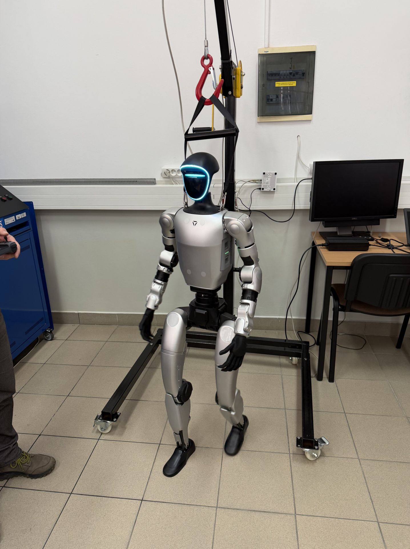 Laboratorium przyszłości – jak AI i roboty zmienią gospodarkę - Polskie Radio Rzeszów