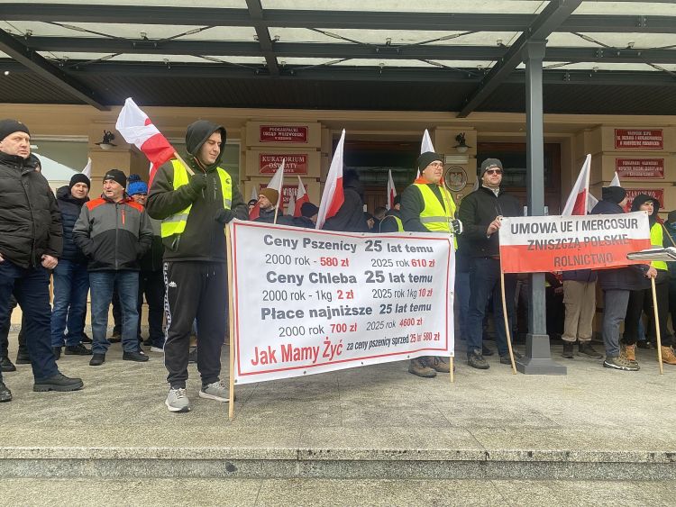[AKTUALIZACJA] Protesty rolników w&nbsp;Rzeszowie i&nbsp;regionie, utrudnienia na&nbsp;drogach