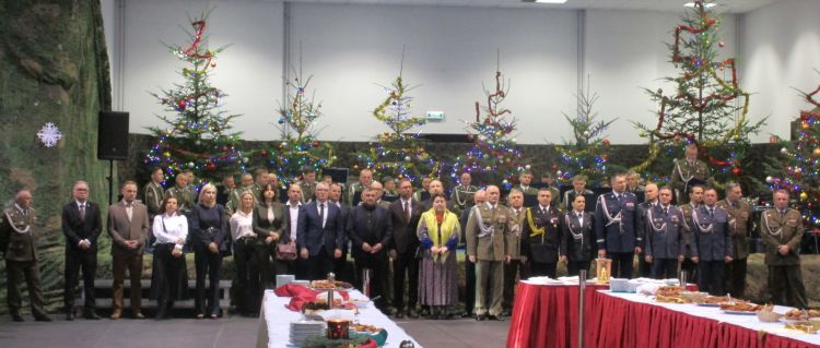 Służby mundurowe Podkarpacia spotkały się na&nbsp;wspólnej Wigilii w&nbsp;Rzeszowie