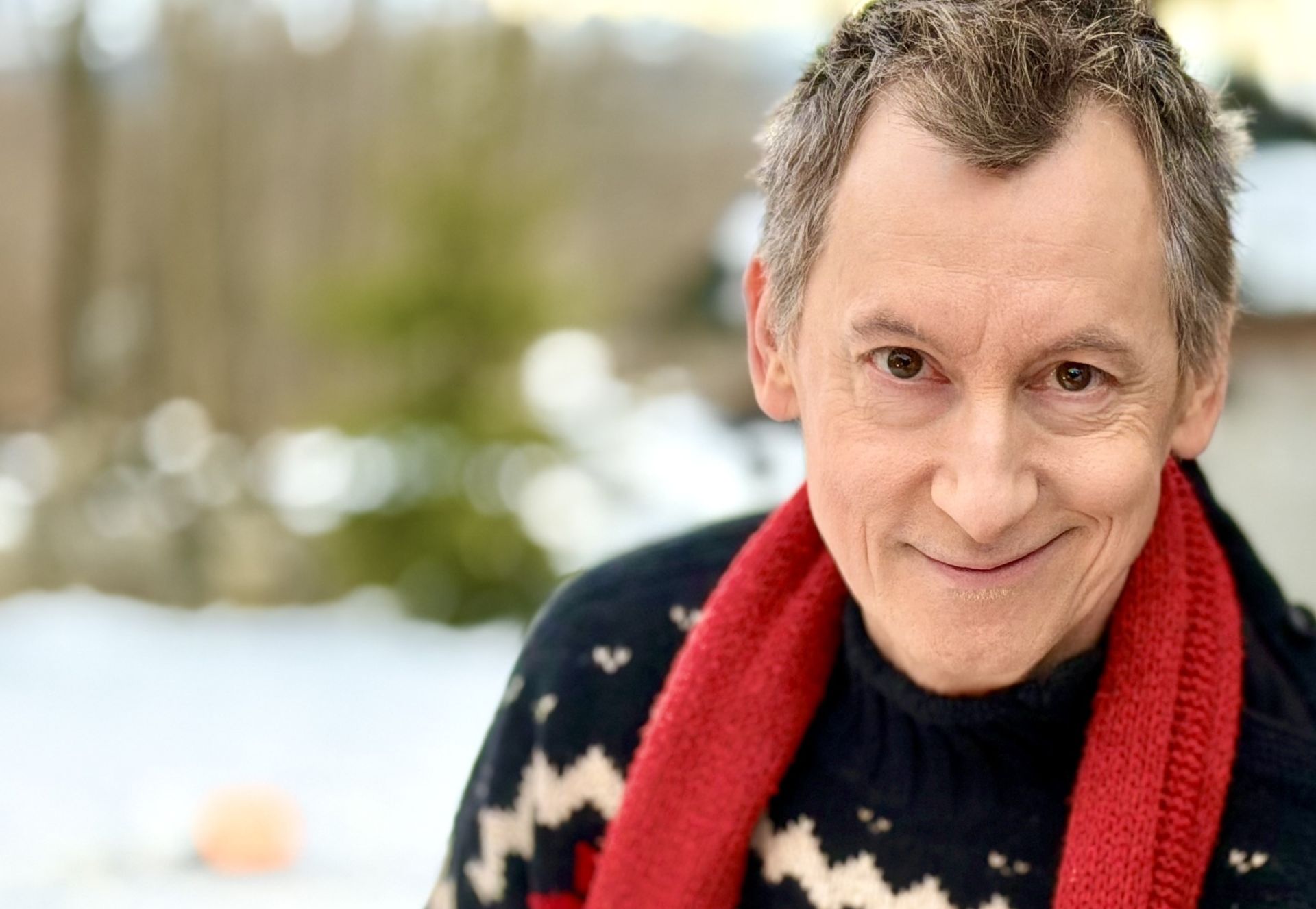 Maciej Miecznikowski z&nbsp;prezentem świątecznym!