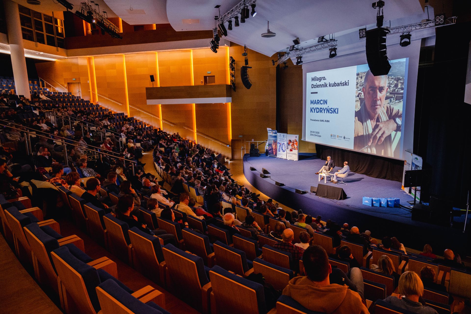 [ZDJĘCIA] Kalejdoskop Podróżniczy po raz 17. połączył miłośników świata