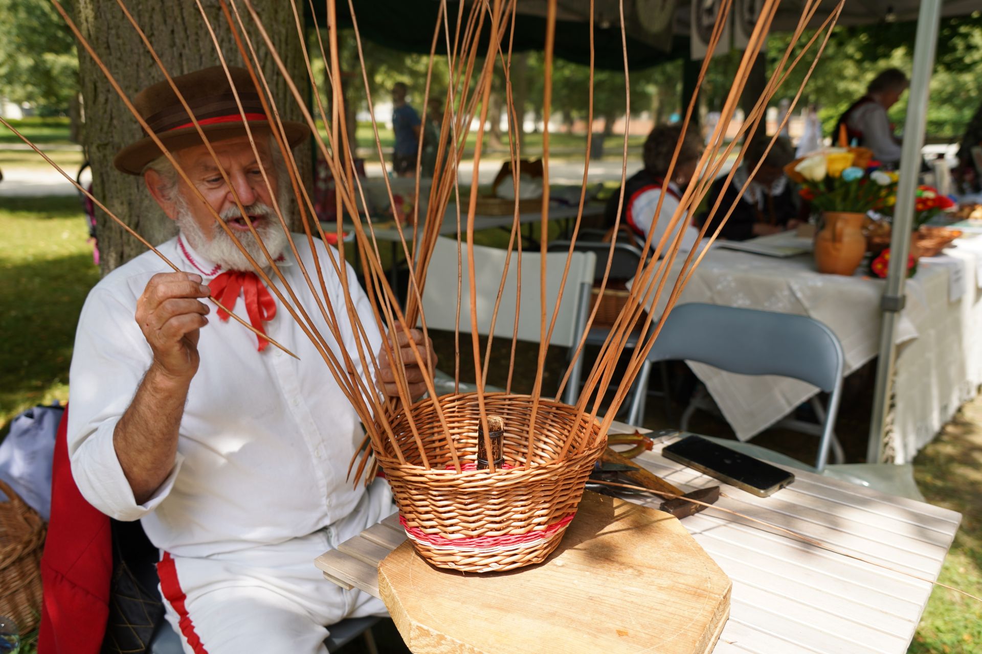 Polskie plecionkarstwo trafiło na listę UNESCO 8 - Polskie Radio Rzeszów Polskie plecionkarstwo trafiło na listę UNESCO