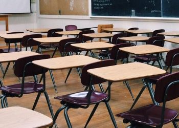 Pobicie ucznia w szkolnej toalecie. Sprawą zajmują się sąd, policja i kuratorium