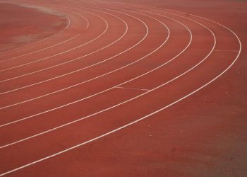 Biegacz z Tarnobrzega czwarty na Igrzyskach Niesłyszących w Tokio