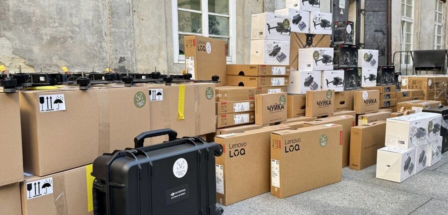 Lwów przekazał kolejny sprzęt i&nbsp;maszyny na&nbsp;front o&nbsp;wartości niemal 9 mln hrywien