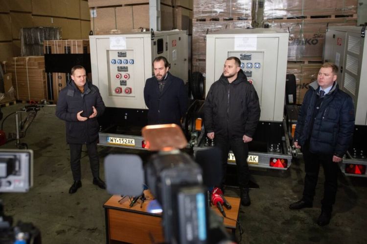 Kijów otrzymał wsparcie energetyczne z&nbsp;Polski. Pierwsza partia już na&nbsp;miejscu [ZDJĘCIA]