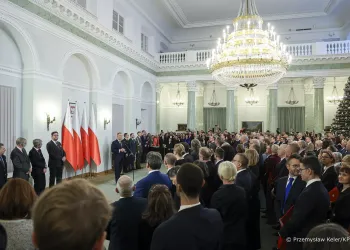 Profesor Dorota Stadnicka z&nbsp;Politechniki Rzeszowskiej z&nbsp;nominacją profesorską