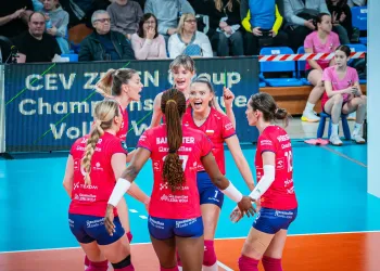 Dwunaste zwycięstwo z&nbsp;rzędu DevelopResu. Pewne 3:0 w&nbsp;Plovdiv [ZDJĘCIA]