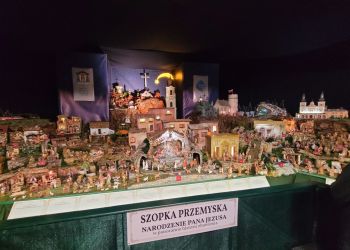 „Szopka przemyska” – ponad 400 figurek i&nbsp;ruchome sceny [ZDJĘCIA]