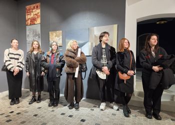 Młodzi artyści w&nbsp;Galerii r_z. Studenckie malarstwo na&nbsp;wystawie „Przegląd / Pracownia 122”