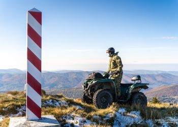Rekordowy ruch na&nbsp;granicy i&nbsp;walka z&nbsp;przestępczością. Bilans 2025 Bieszczadzkiego Oddziału SG
