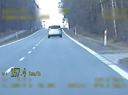 Nowe przepisy i pierwsze konsekwencje. Dwaj kierowcy stracili prawa jazdy na Podkarpaciu - Polskie Radio Rzeszów