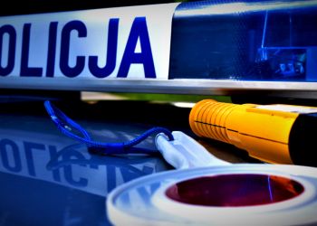Pijany kierowca przyjechał na&nbsp;miejsce działań policji. Grozi mu&nbsp;więzienie i&nbsp;dożywotni zakaz