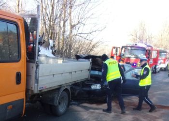 Poważny wypadek w&nbsp;Wołkowyi. Ciężko ranny 4-letni chłopiec trafił śmigłowcem do&nbsp;szpitala