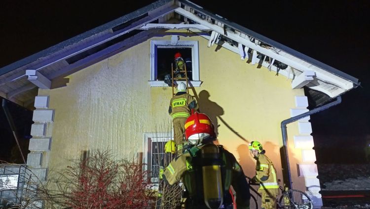 Pożary w&nbsp;Kielnarowej i&nbsp;Chmielniku. Nocna akcja strażaków