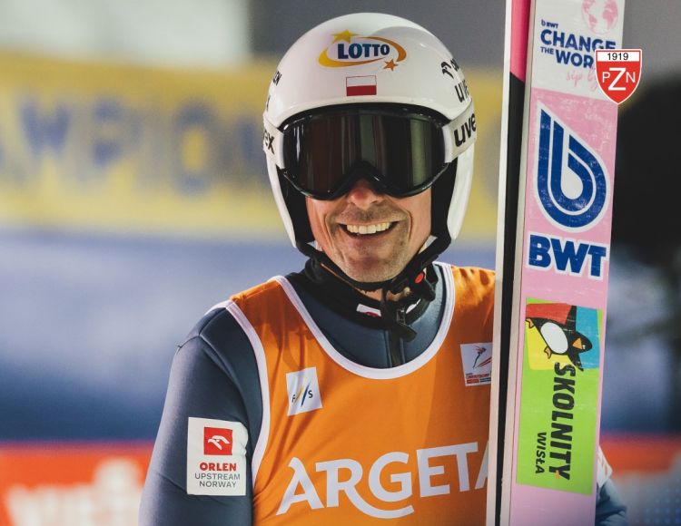 Domen Prevc mistrzem świata w&nbsp;lotach. Piotr Żyła na&nbsp;15. miejscu