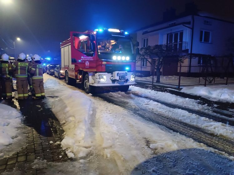 Sześć osób trafiło do&nbsp;szpitala po&nbsp;podejrzeniu zatrucia tlenkiem węgla