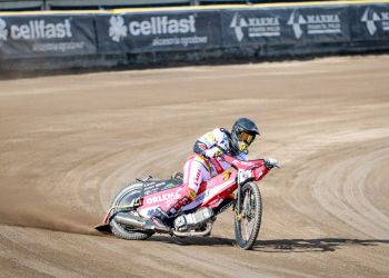 Żużlowcy wyjechali na tor - Polskie Radio Rzeszów