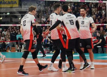 Pewna wygrana siatkarzy Asseco Resovii z&nbsp;Projektem Warszawa [ZDJĘCIA]