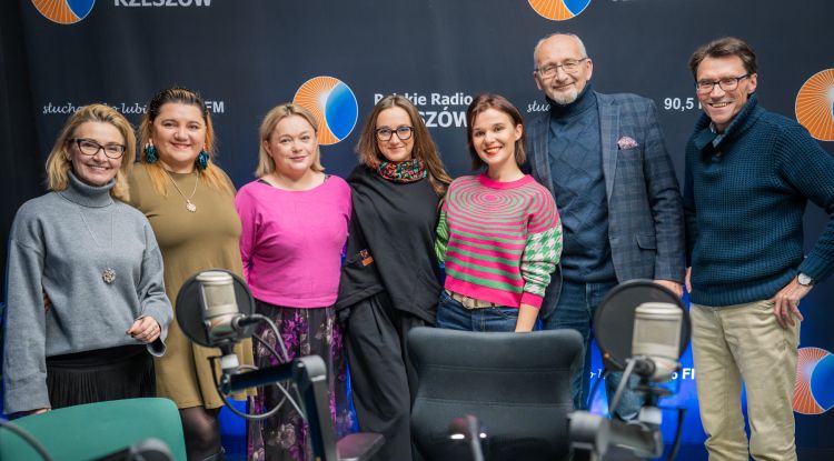 Wielkie serca na&nbsp;rzeszowskiej scenie. Wyjątkowe kolędowanie dla Domu Dziecka