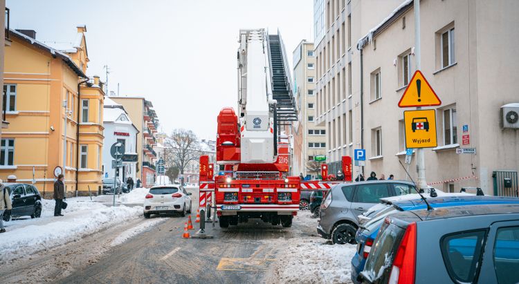 Lodowe sople i&nbsp;połamane drzewa. Strażacy w&nbsp;akcji na&nbsp;Podkarpaciu