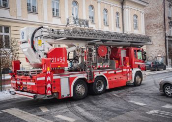 Strażacy na&nbsp;ul.&nbsp;3 Maja w&nbsp;Rzeszowie. Co&nbsp;się stało?
