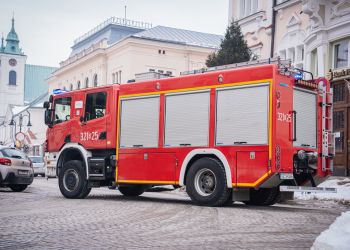 Strażacy na&nbsp;ul.&nbsp;3 Maja w&nbsp;Rzeszowie. Co&nbsp;się stało?