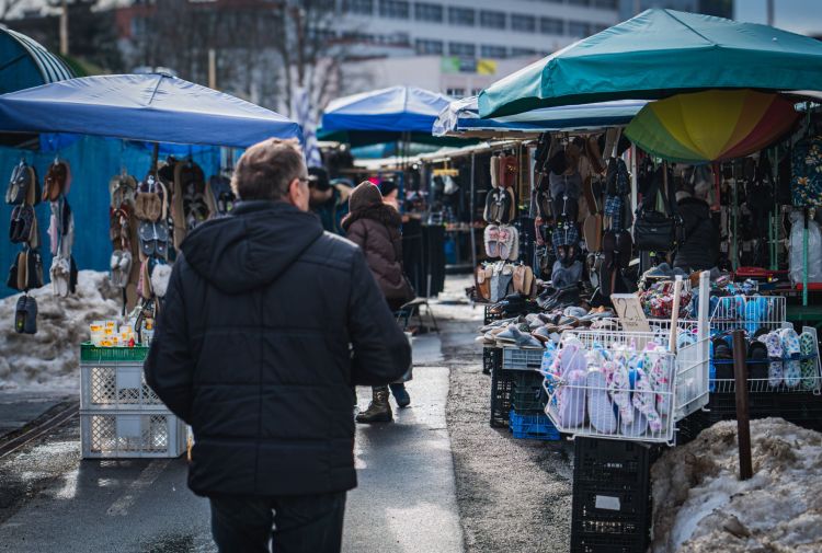 Wraca temat zamiany działek w&nbsp;Rzeszowie. Co&nbsp;dalej z&nbsp;„Placem Balcerowicza”? [ZDJĘCIA]