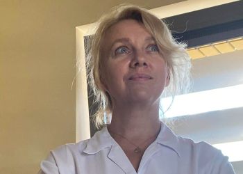 Jak rozmawiać z&nbsp;osobą chorą na&nbsp;nowotwór w&nbsp;czasie świąt? Rozmowa z&nbsp;psychoonkologiem