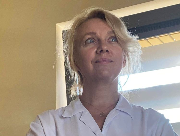 Jak rozmawiać z&nbsp;osobą chorą na&nbsp;nowotwór w&nbsp;czasie świąt? Rozmowa z&nbsp;psychoonkologiem