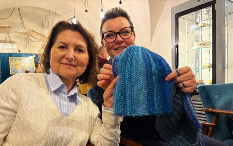 Niebieskie Czapki na Światowy Dzień Walki z Depresją - Polskie Radio Rzeszów