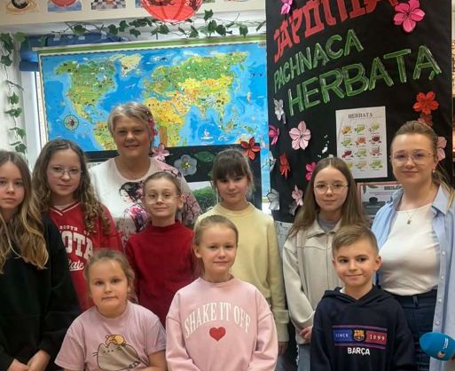 Ferie pachnące herbatą. Z Japonii do Filii nr 7 MBP w Mielcu - Polskie Radio Rzeszów