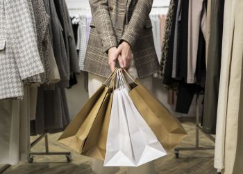 Funkcjonariusze Służby Celno-Skarbowej ujawnili podróbki w&nbsp;Krośnie