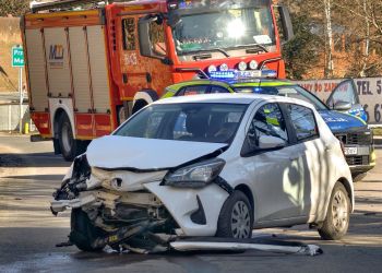 Utrudnienia na drogach Podkarpacia: wypadek w Czarnej i kolizja w Krasiczynie - Polskie Radio Rzeszów