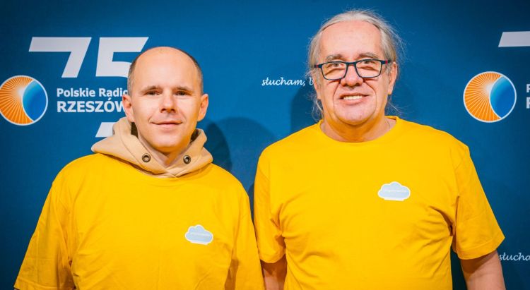 O&nbsp;Fundacji „Pogody Ducha” i&nbsp;klubie abstynenta „Żółty Szalik”