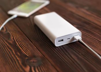 W&nbsp;Stalowej Woli zapalił się powerbank w&nbsp;plecaku 17-latka