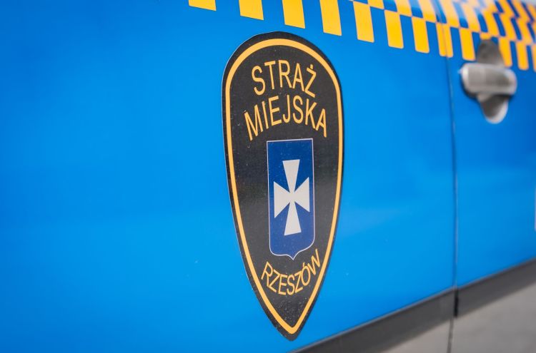 Zagubiona seniorka w&nbsp;Rzeszowie. Szybka reakcja Straży Miejskiej